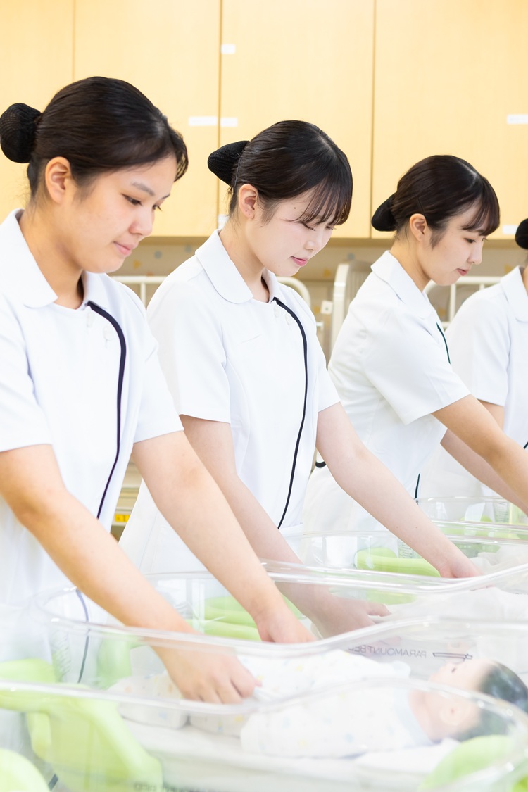 看護学科 昼間 3年制