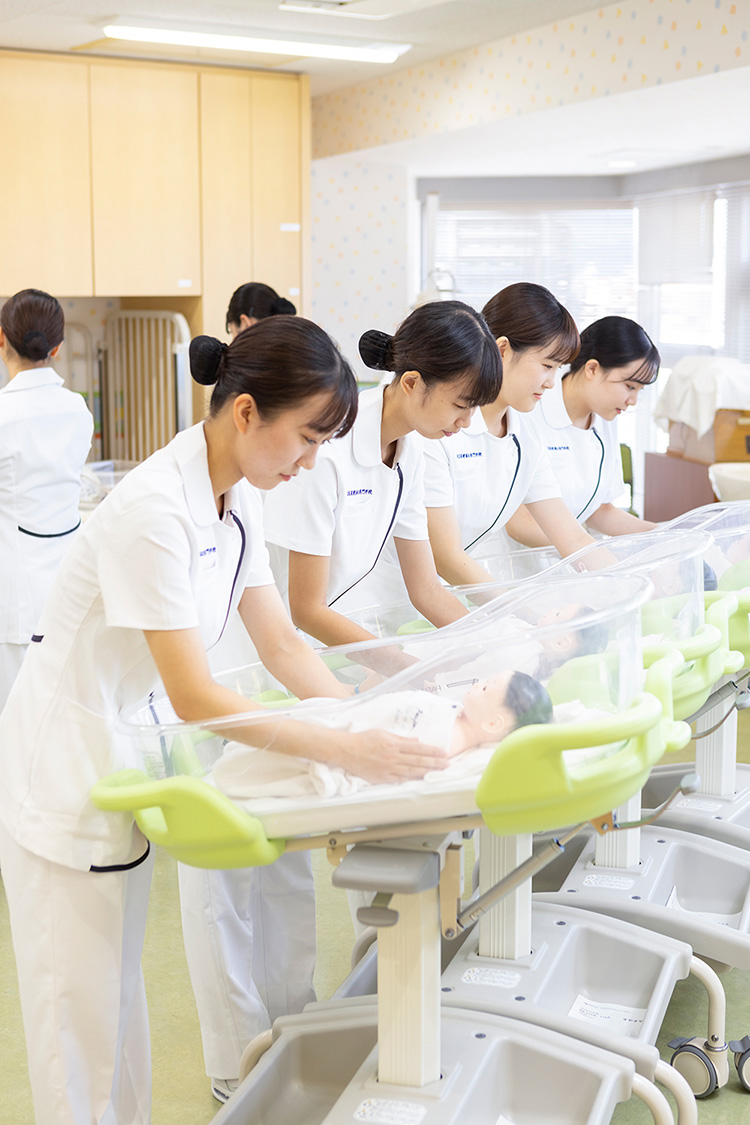 看護学科 昼間 3年制